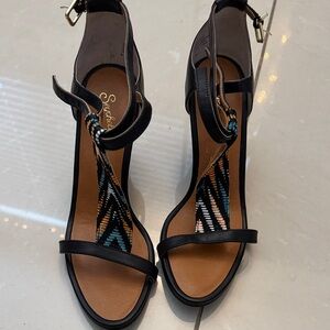 Seychelles Black T-Strap Heels with Teal & White Pattern